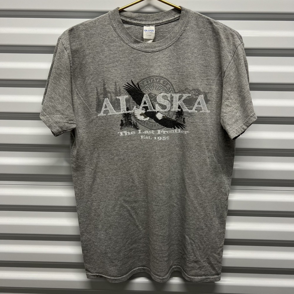 Gildan Alaska T Shirt Medium Gray Cotton Blend Eagle Graphic The Last Frontier — photo 2
